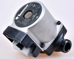 Szivattyú UPS 15-50