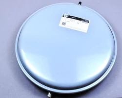 Tágulási tartály (univerzális)